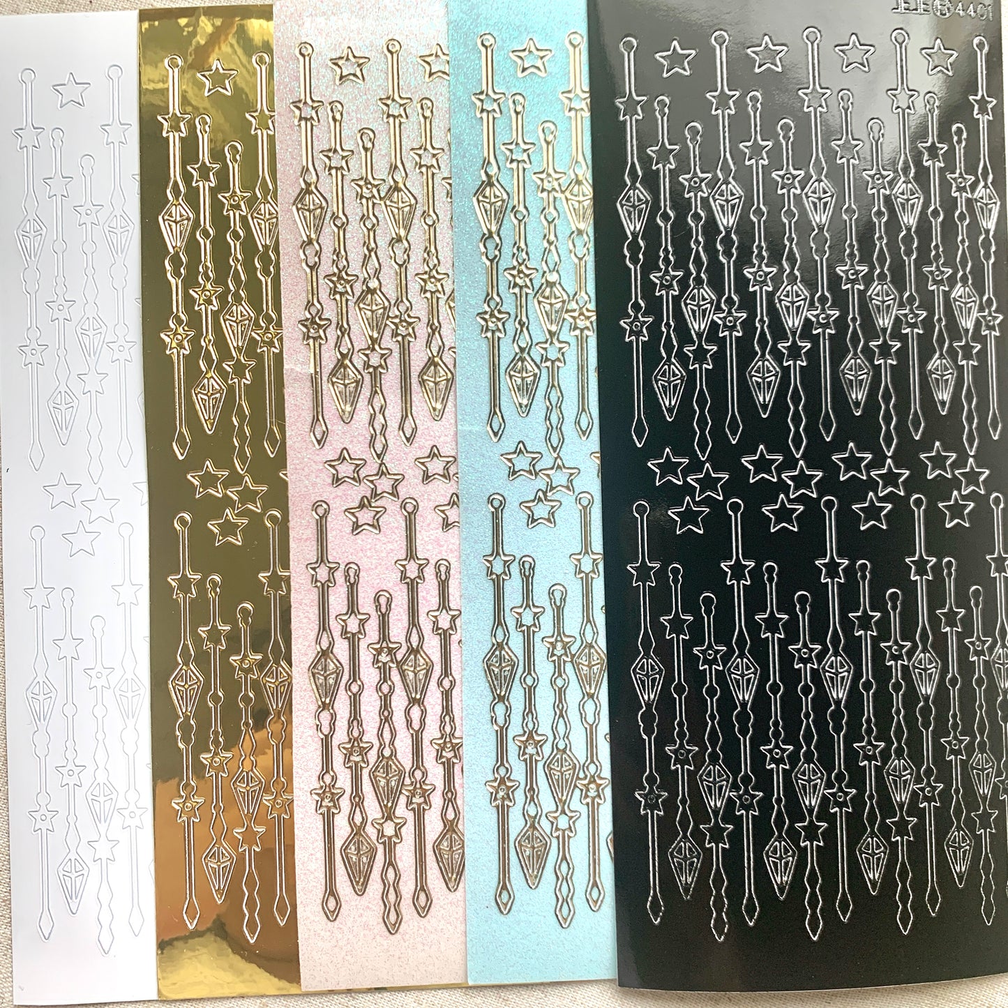 Starry Diamond Chandelier Arrows