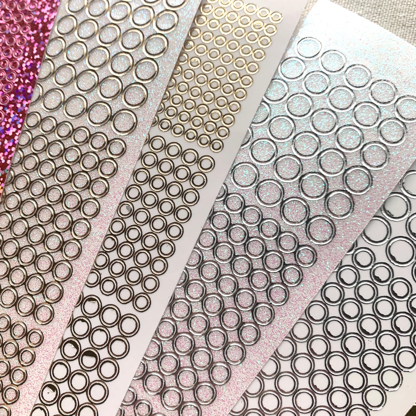 Dotties
