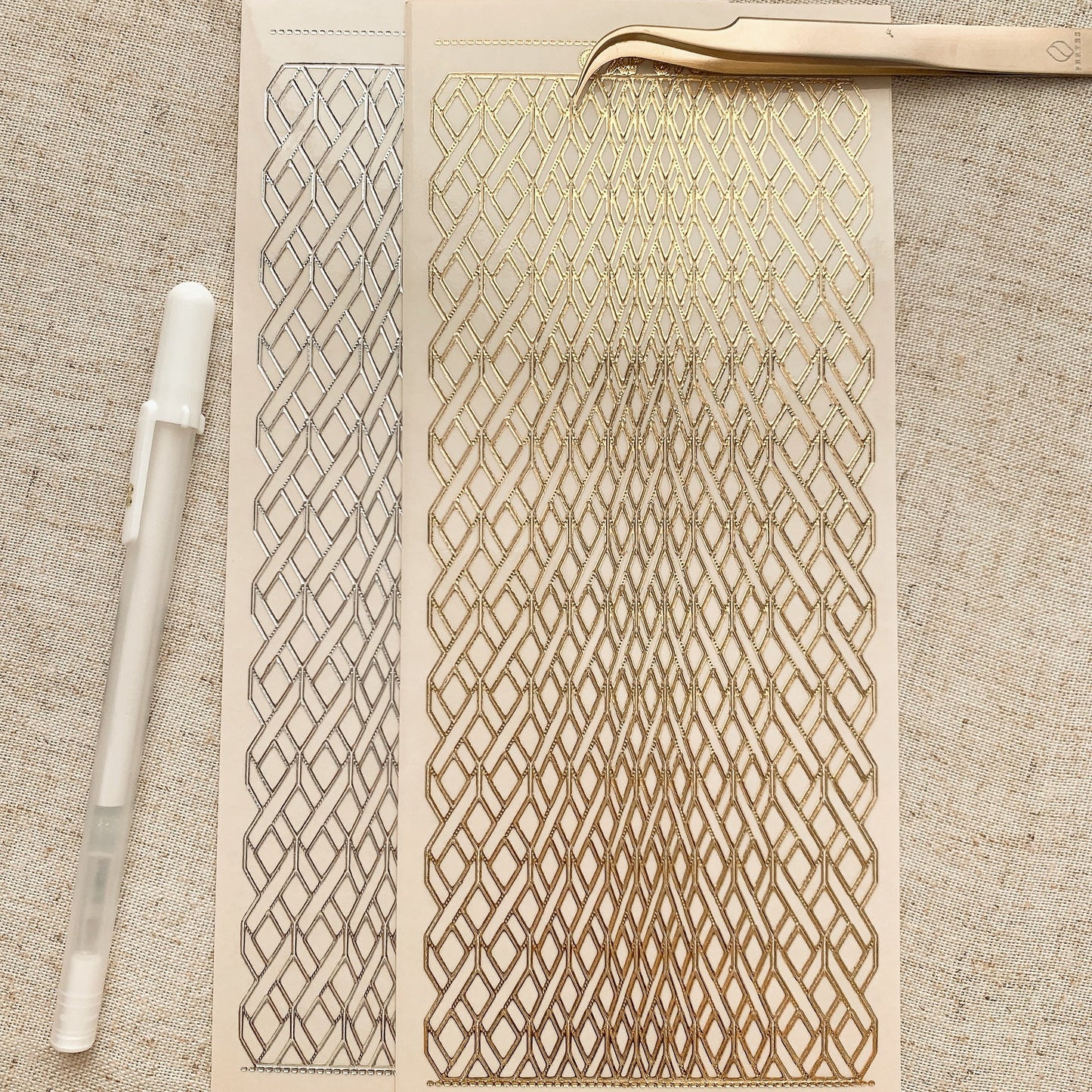 Diamond Lattice Weave Gold Silver Transparent