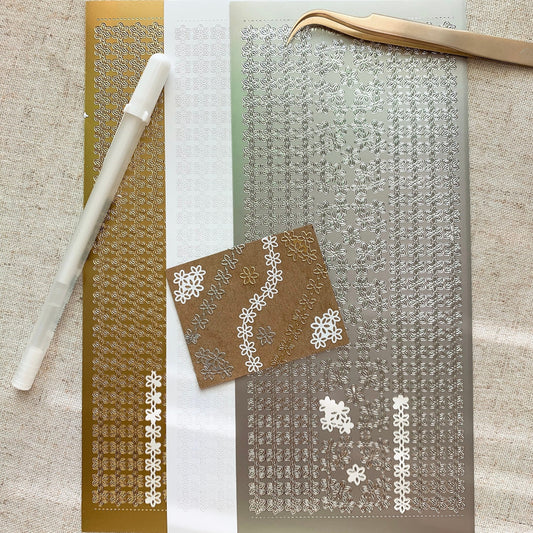 Lace Daisy Floral Chain and Corners